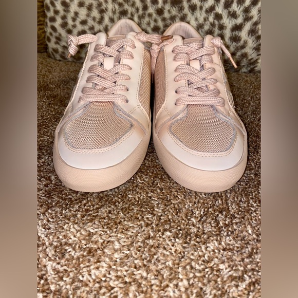 VINTAGE HAVANA Womens Extra Lace Up Sneakers - Picture 9 of 9